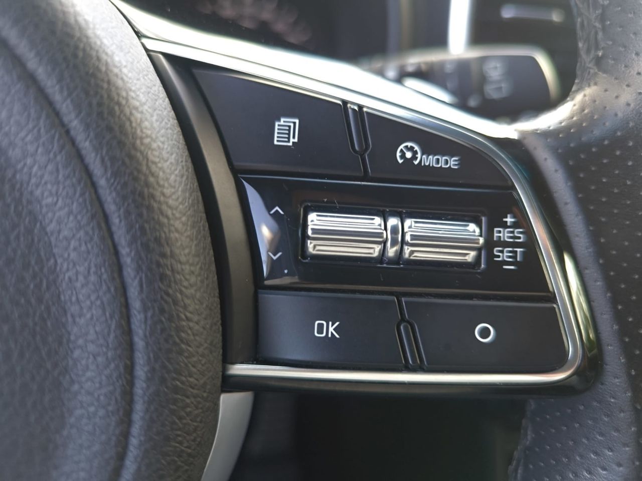 Kia Sportage 1.6 TGDI 180 CV GT LINE  - Foto 2