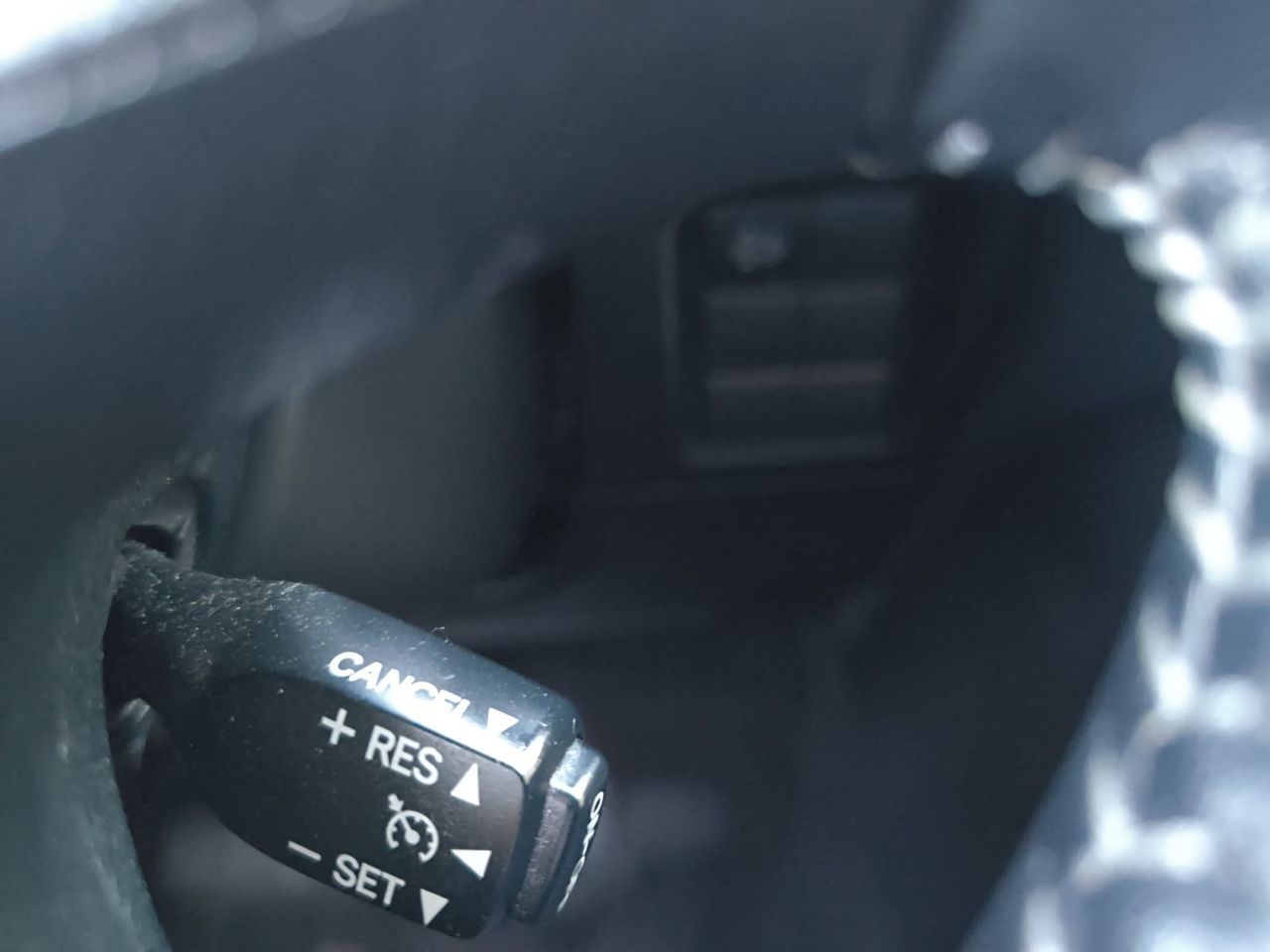 Toyota Land Cruiser 2.8 D 4D VX AUTO 7 PLAZAS  - Foto 2