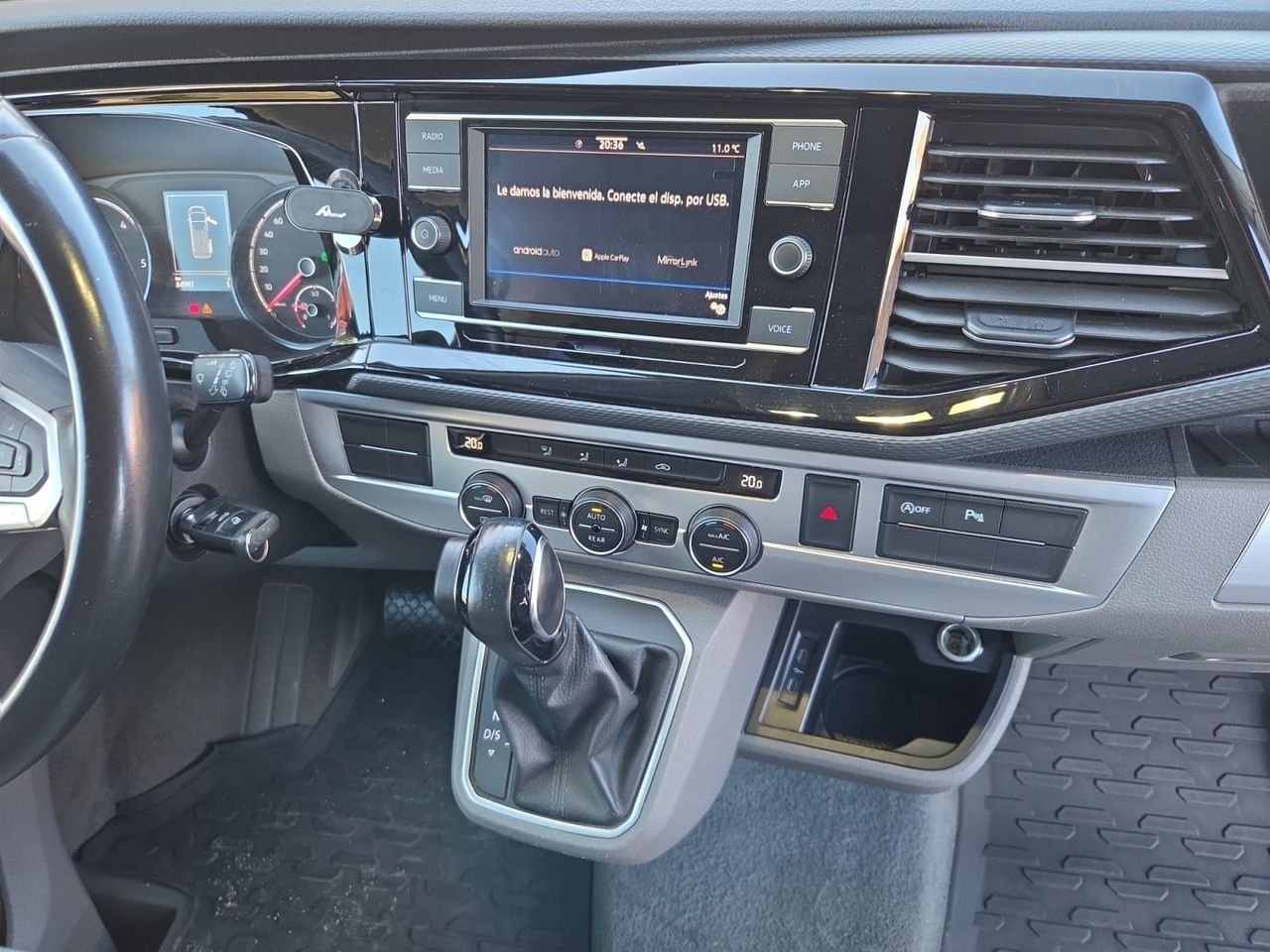 Volkswagen California BEACH TOUR TDI 146 KW 198 CV BMT DSG 7 PLAZAS  - Foto 2