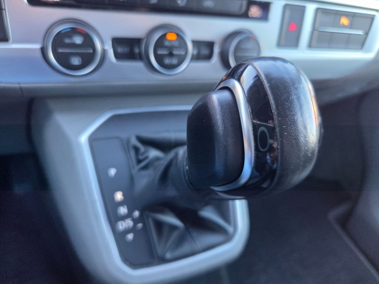 Volkswagen California BEACH TOUR TDI 146 KW 198 CV BMT DSG 7 PLAZAS  - Foto 2