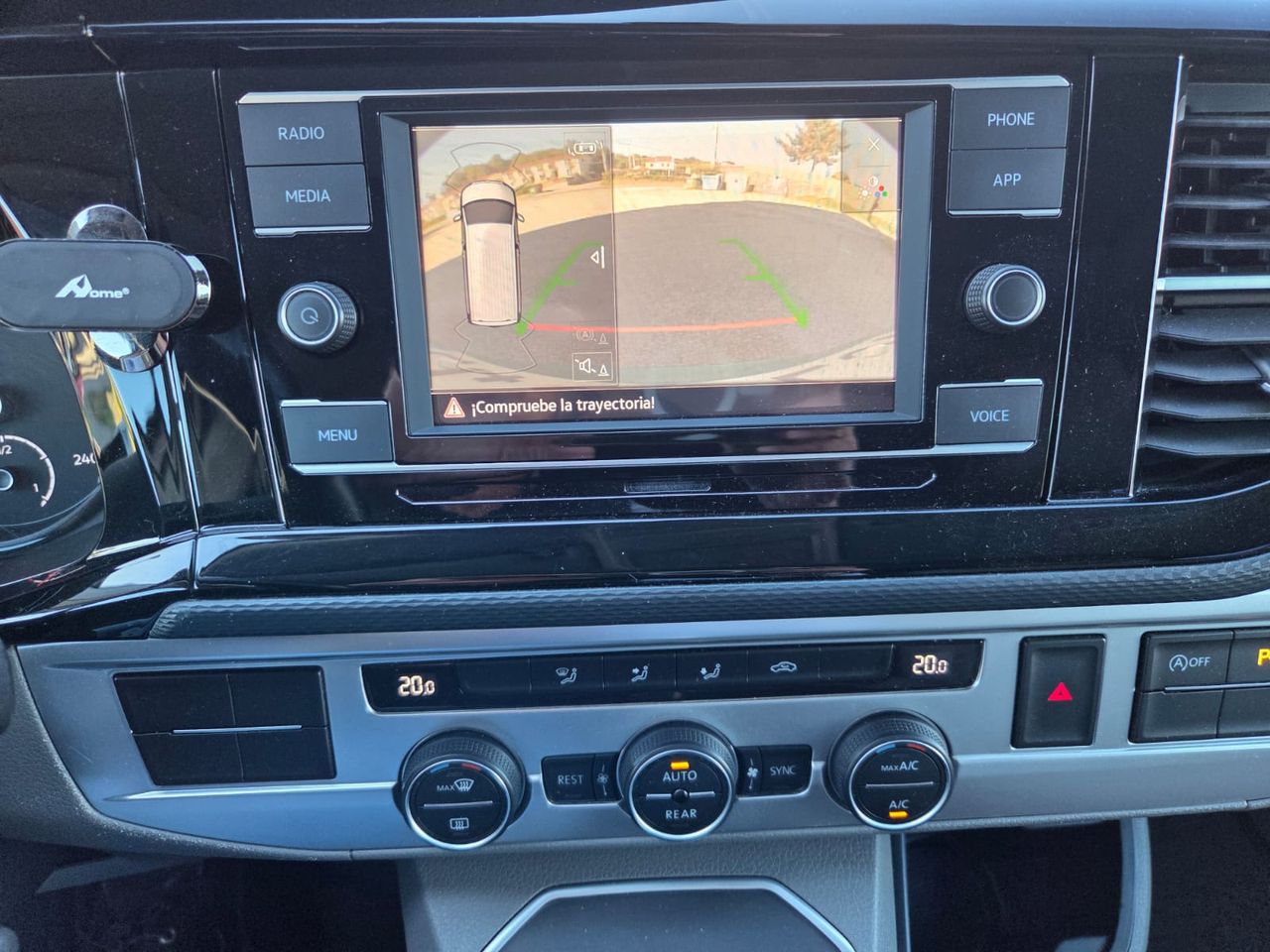 Volkswagen California BEACH TOUR TDI 146 KW 198 CV BMT DSG 7 PLAZAS  - Foto 2