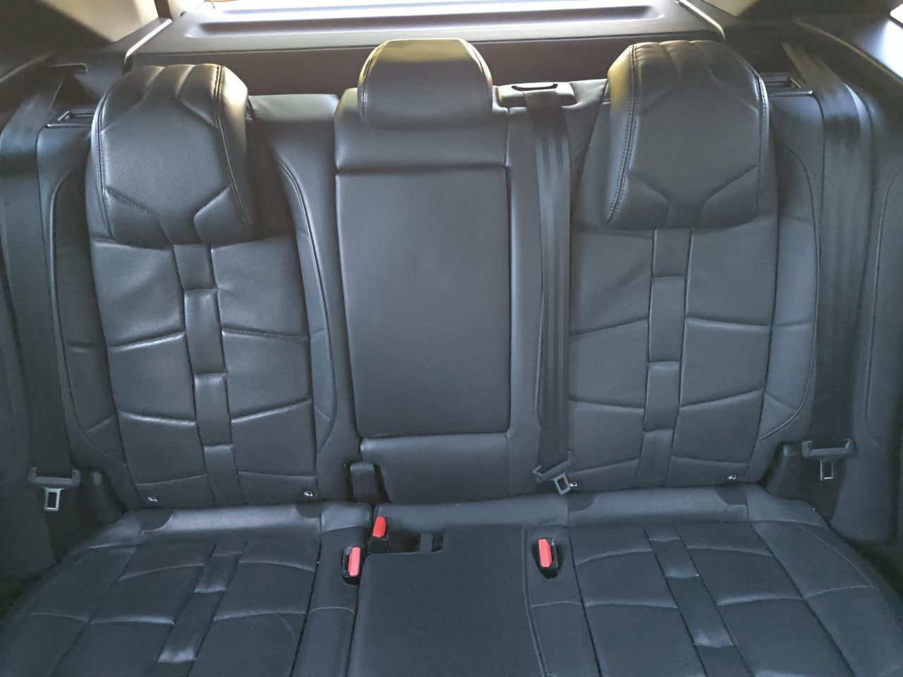 DS DS 7 CROSSBACK BLUE HDI 180 CV AUT LOUVRE  - Foto 2