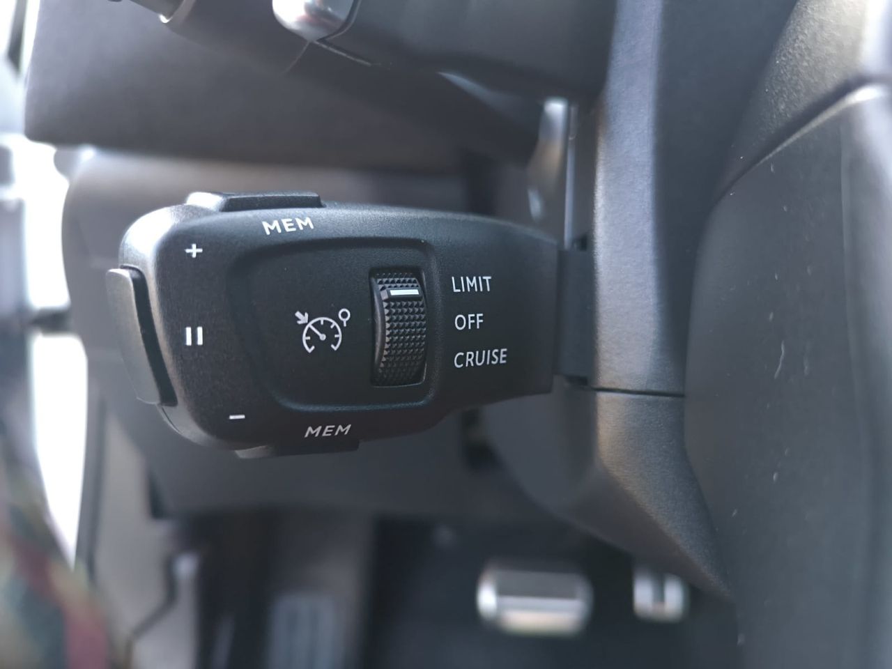 DS DS 3 CROSSBACK PURE TECH AUTOMATICO PERFORMANCE  - Foto 2