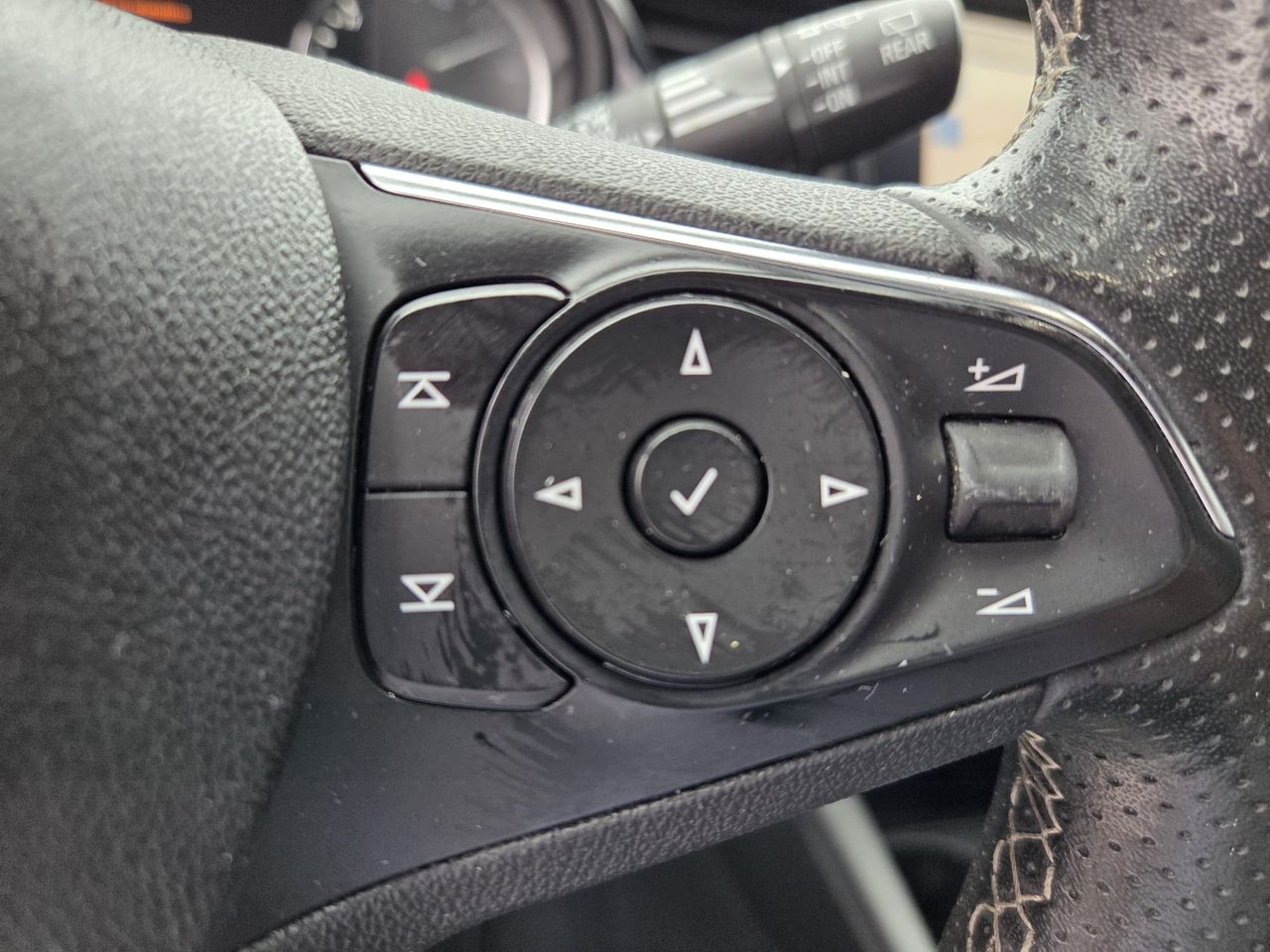 Opel Insignia  ST GS LINE PLUS 2.0 D DVH 130 KW AT8  - Foto 2