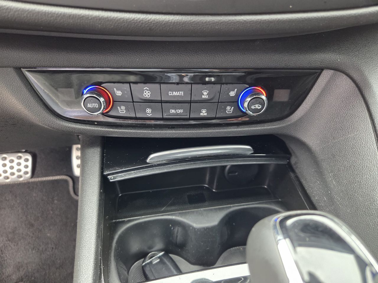 Opel Insignia  ST GS LINE PLUS 2.0 D DVH 130 KW AT8  - Foto 2