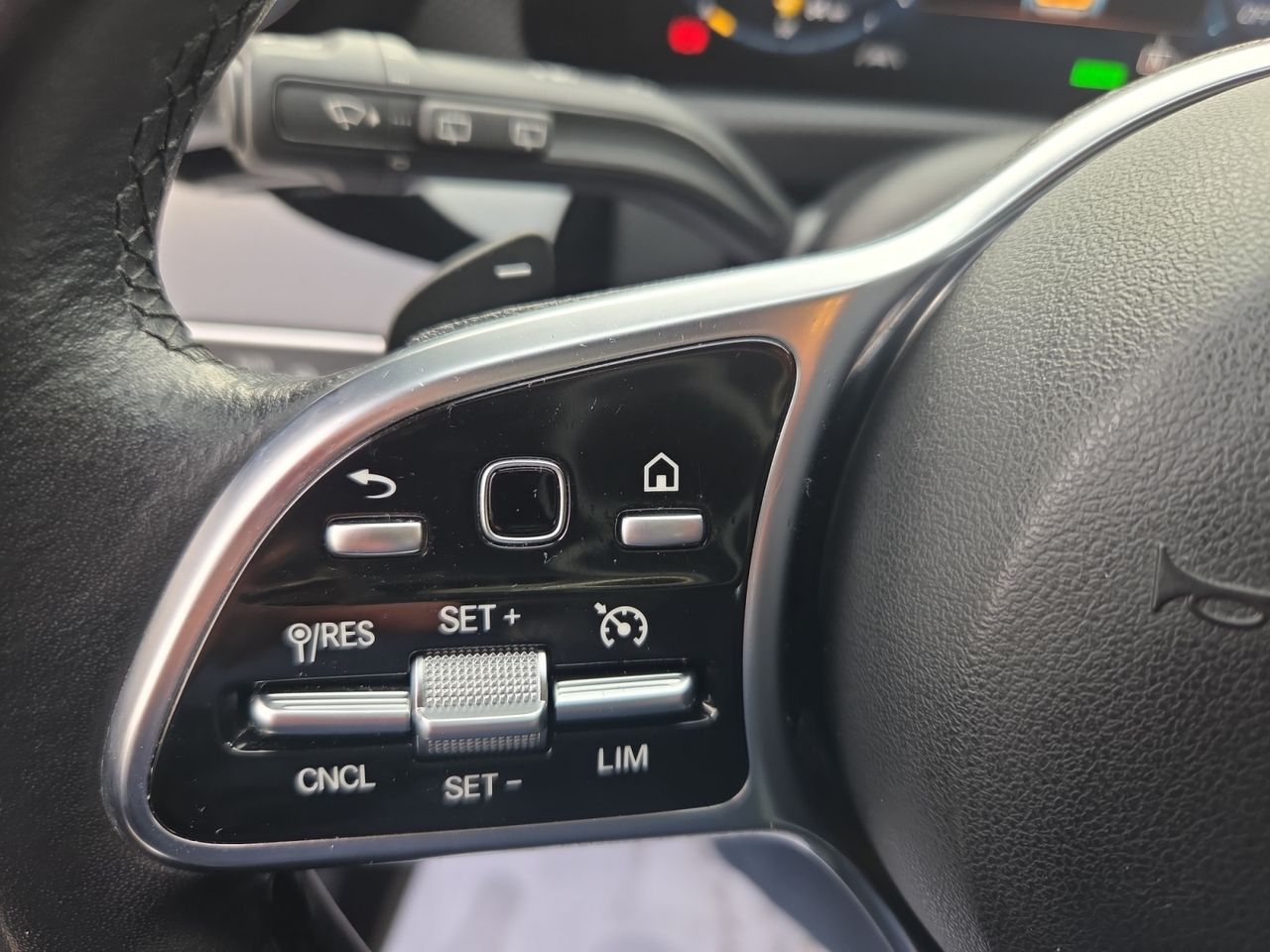 Mercedes Clase A 250 e +PAQ ADVANTAGE+SMARTPHONE INT  - Foto 2