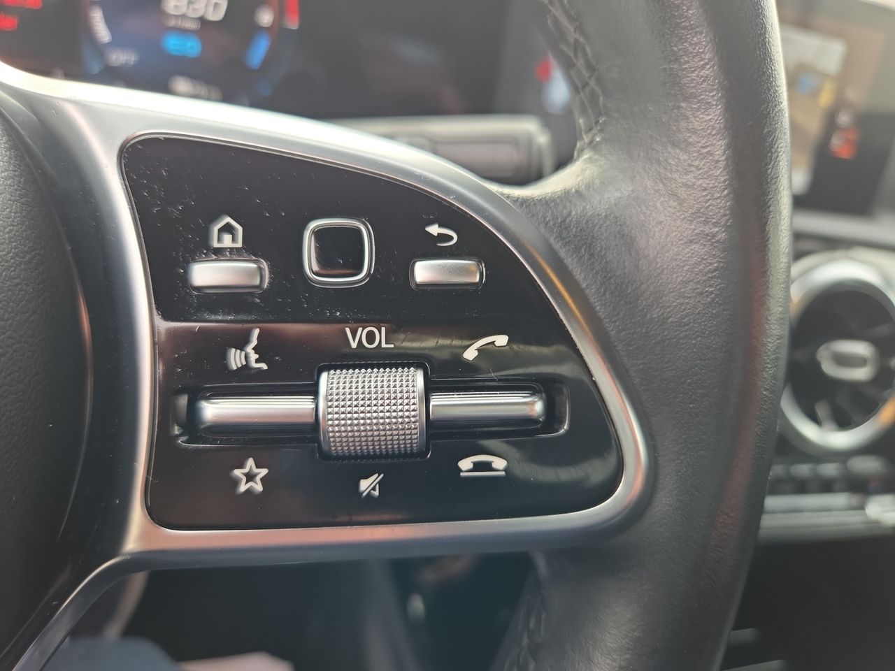 Mercedes Clase A 250 e +PAQ ADVANTAGE+SMARTPHONE INT  - Foto 2