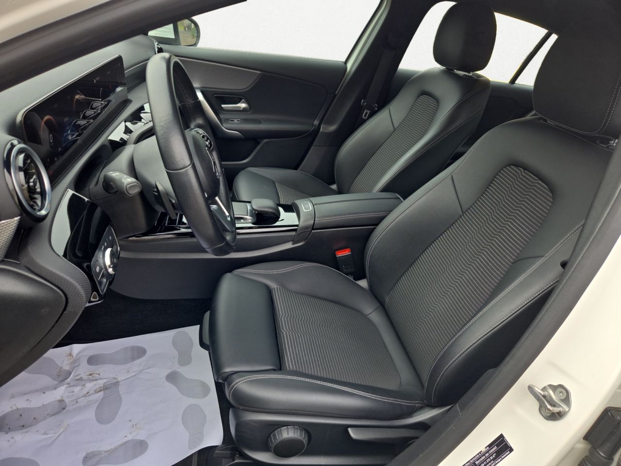 Mercedes Clase A 250 e +PAQ ADVANTAGE+SMARTPHONE INT  - Foto 2