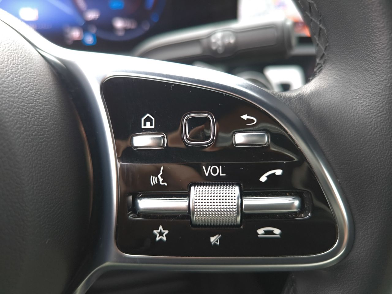 Mercedes Clase A 250 e +PAQ ADVANTAGE+SMARTPHONE INT  - Foto 2