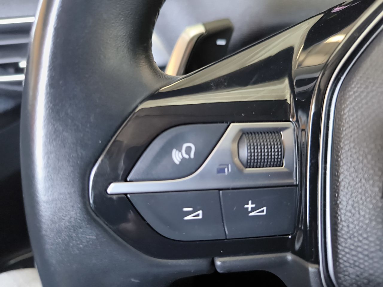 Peugeot 3008 Hybrid ALLURE PACK PLUG-IN HYBRID 225 e-EAT8  - Foto 2