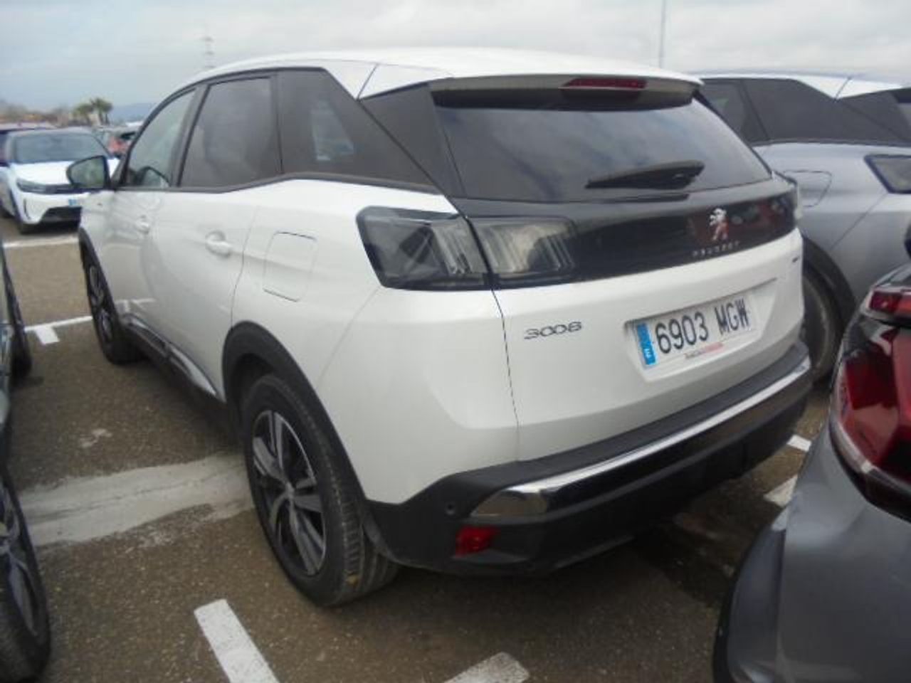 Peugeot 3008 Hybrid ALLURE PACK PLUG IN HYBRID 225 e EAT8  - Foto 2
