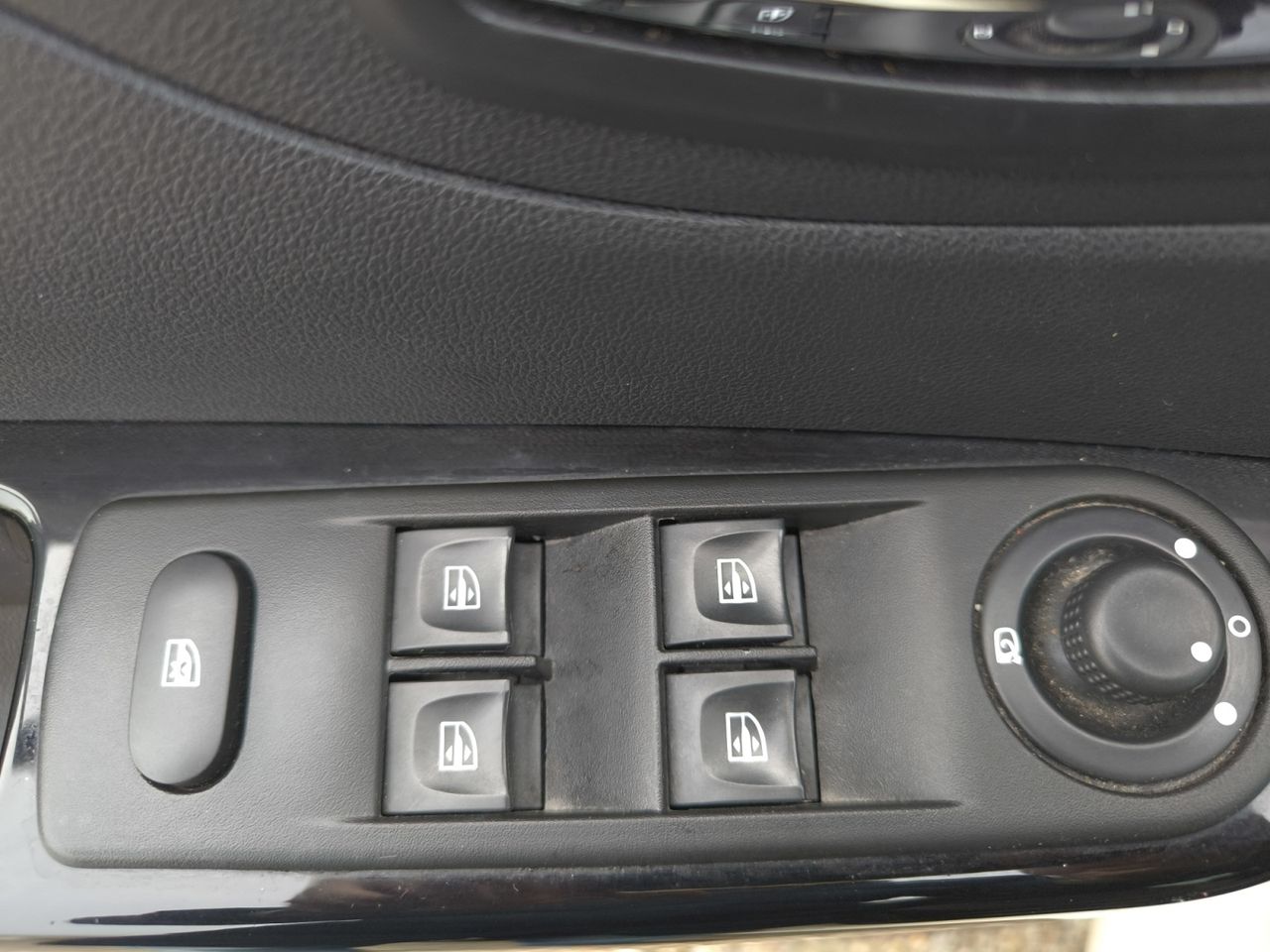 Renault Captur LIFE ENERGY TCE  - Foto 2