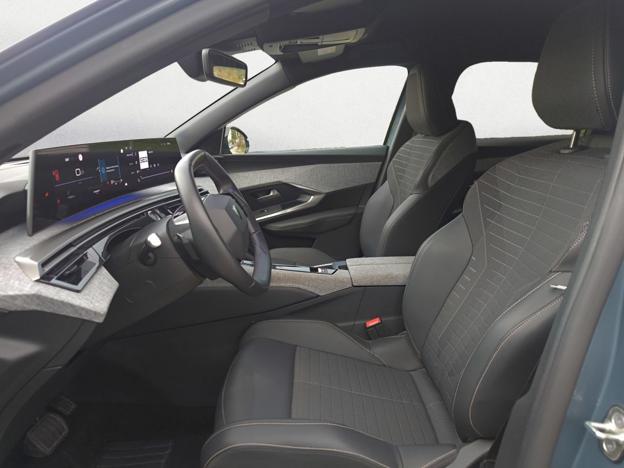 Peugeot 3008 Hybrid ALLURE HYBRID 145 e DCS6  - Foto 2