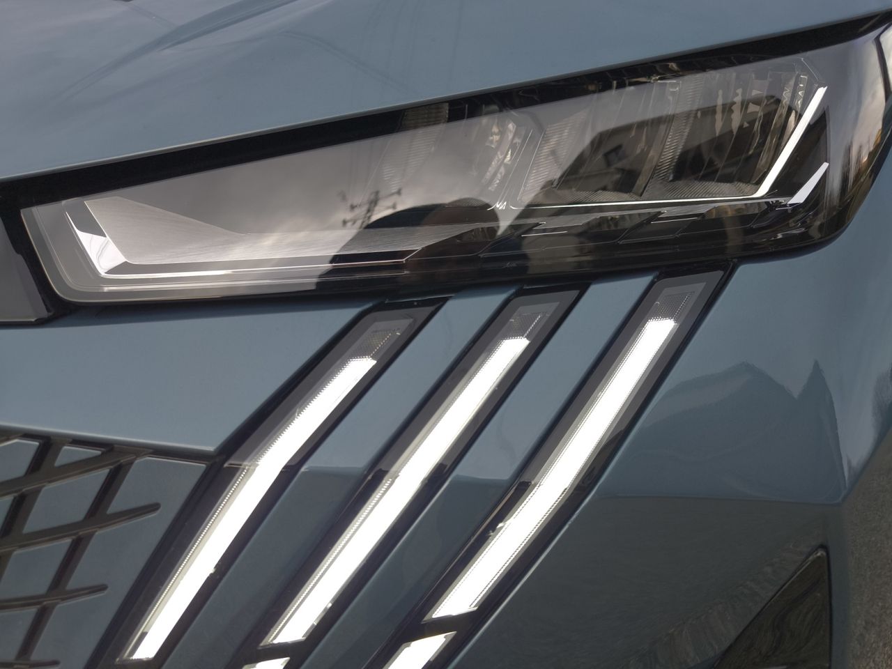 Peugeot 3008 Hybrid ALLURE HYBRID 145 e DCS6  - Foto 2