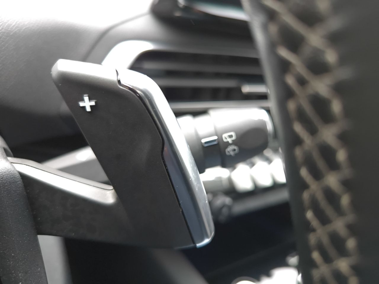 Peugeot 3008 Hybrid ALLURE HYBRID 225 e EAT8  - Foto 2