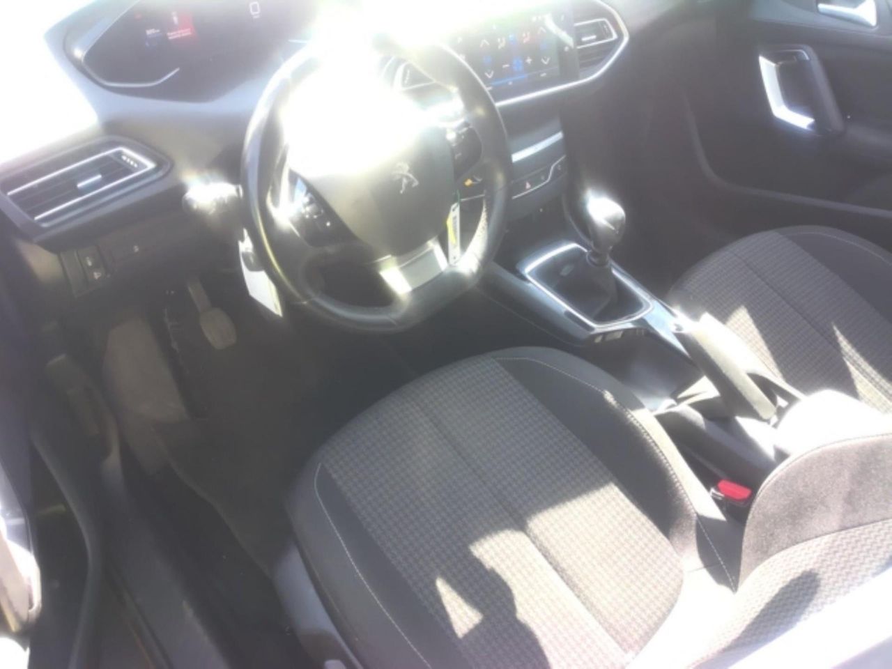 Peugeot 308 ACTIVE PACK BLUE HDI 100 CV  - Foto 2