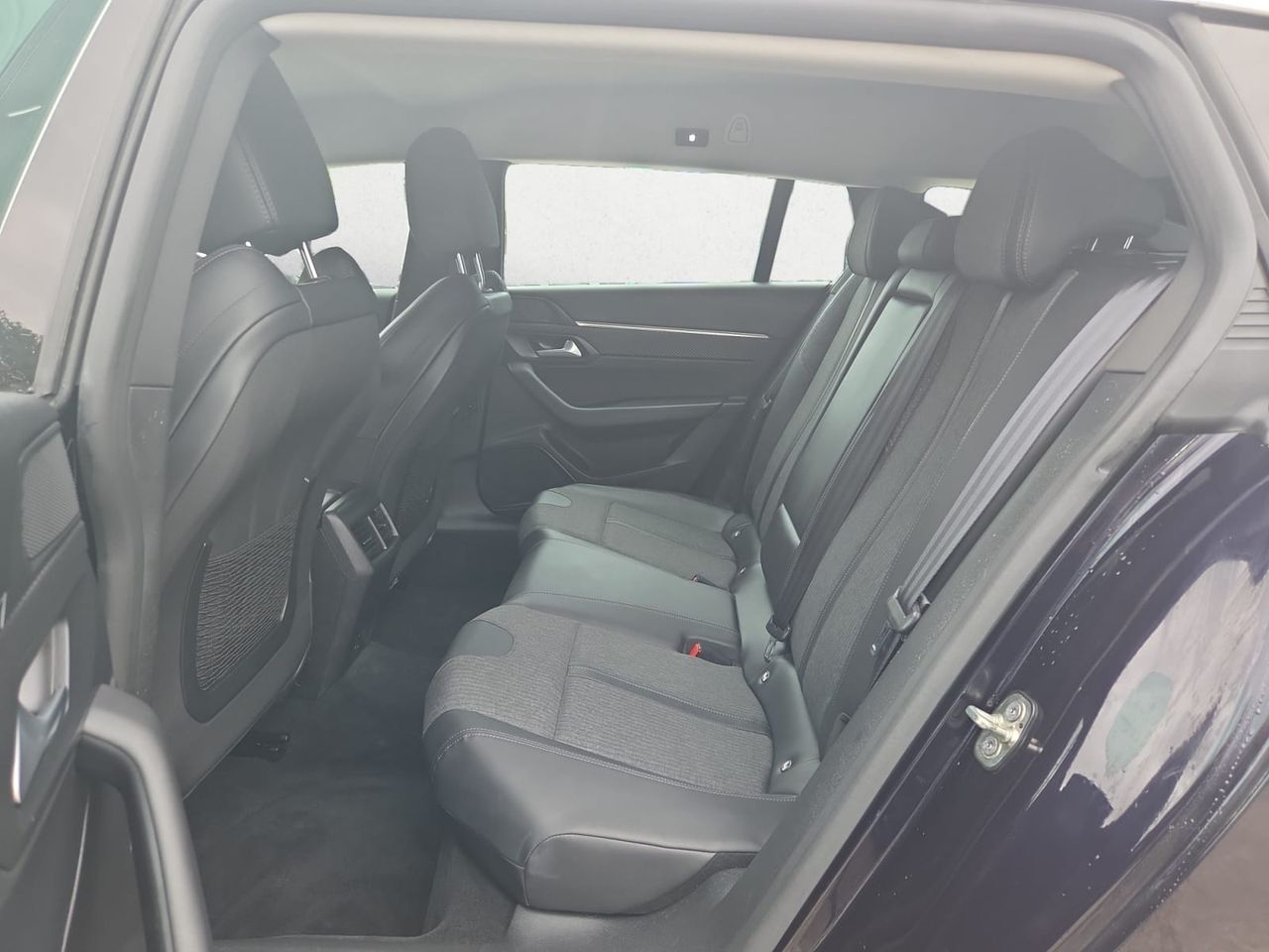 Peugeot 508 SW ALLURE BLUE HDI 130 CV  EAT8  - Foto 2