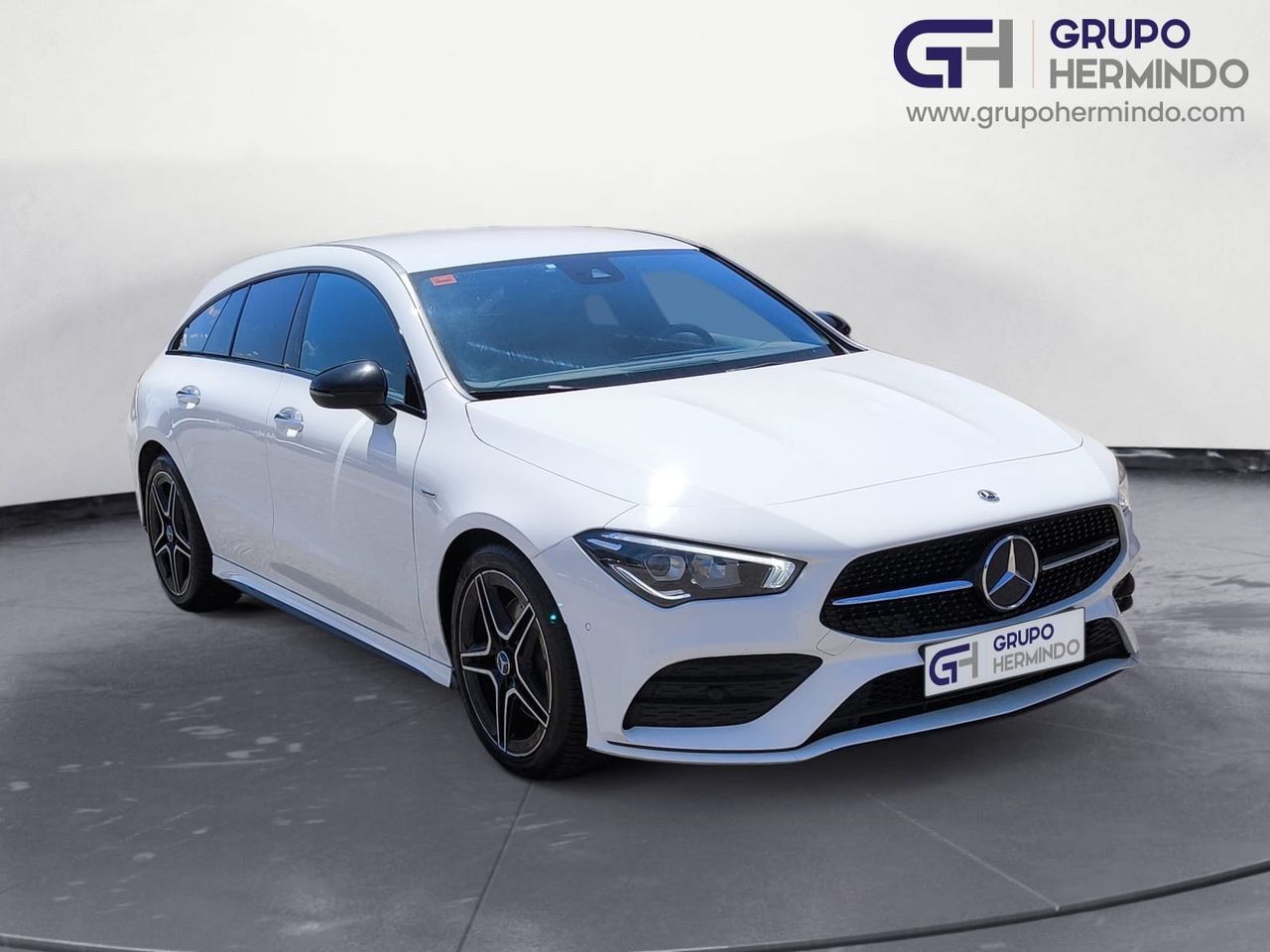 Mercedes CLA 200 D DCT SHOOTING BRAKE  - Foto 2