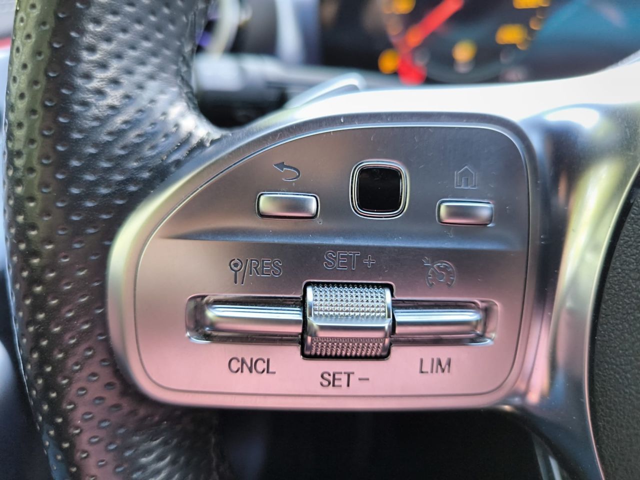 Mercedes CLA 200 D DCT SHOOTING BRAKE  - Foto 2