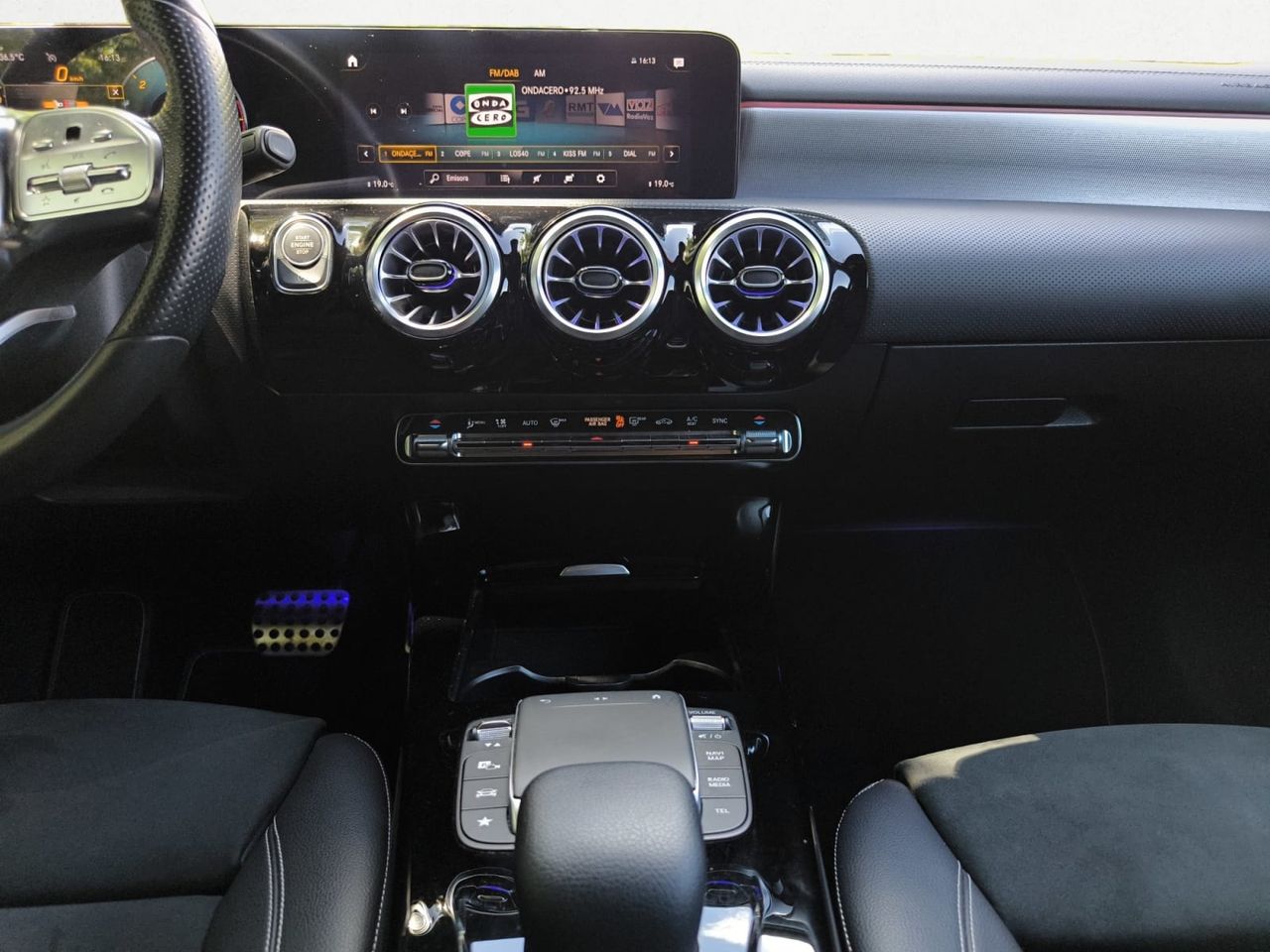 Mercedes CLA 200 D DCT SHOOTING BRAKE  - Foto 2