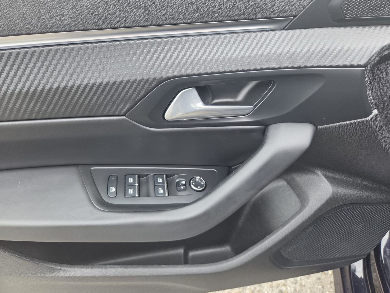 Peugeot 508 SW ALLURE BLUE HDI 130 CV  EAT8  - Foto 2