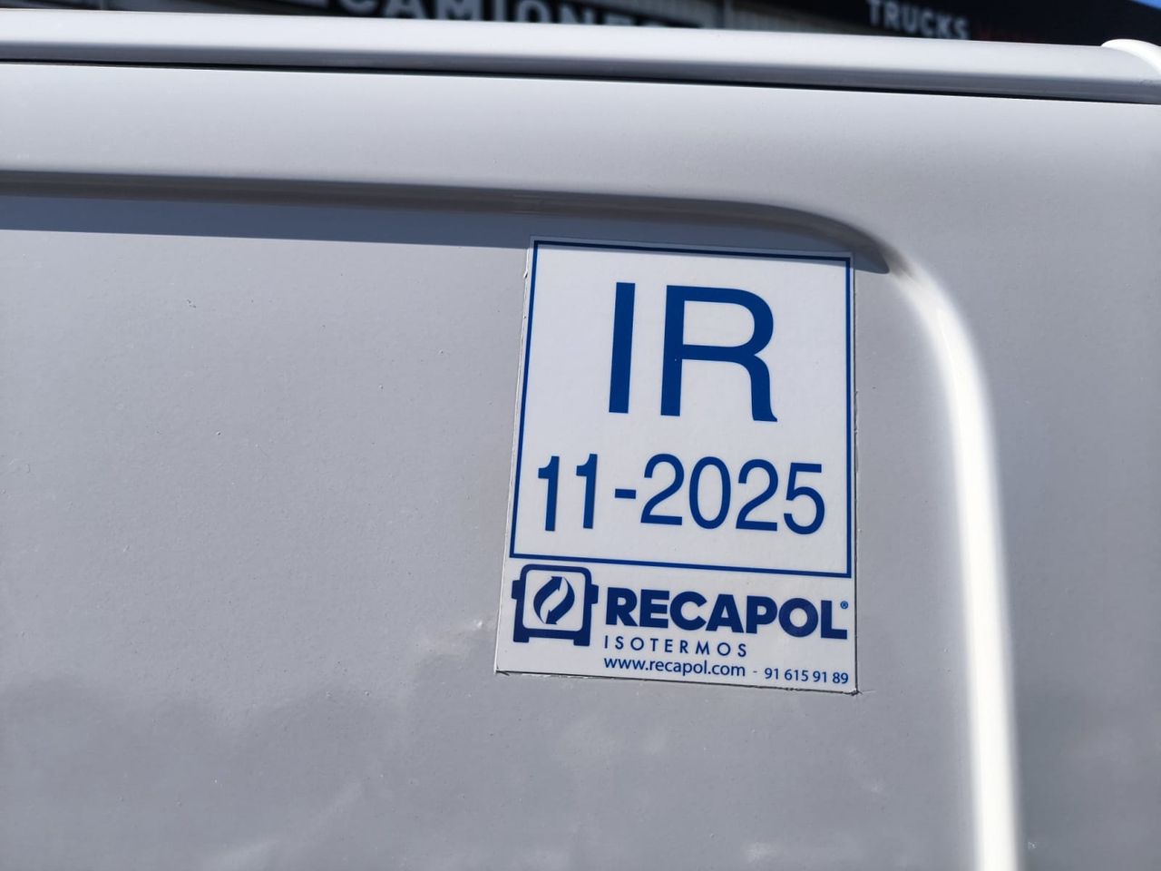 Peugeot Expert FG ISOTERMO PRO BLUE 2.0 HDI  120 CV STANDARD  - Foto 2