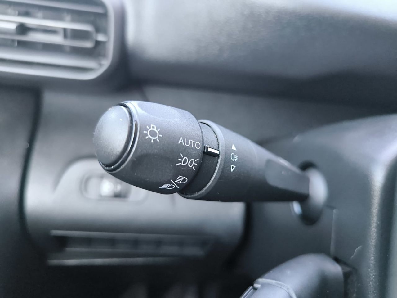 Peugeot Partner FG PRO STANDARD 600 KG BLUE HDI 75 CV  - Foto 2