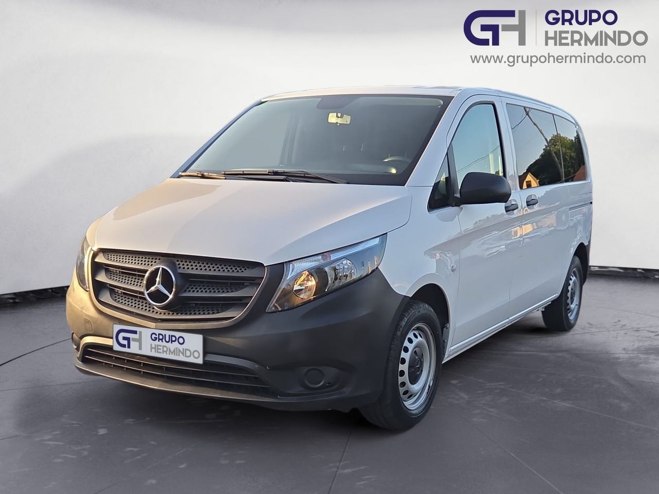Mercedes Vito TOURER 114 CDI COMPACTA 2.0 135 CV AT9 E6dT  - Foto 2