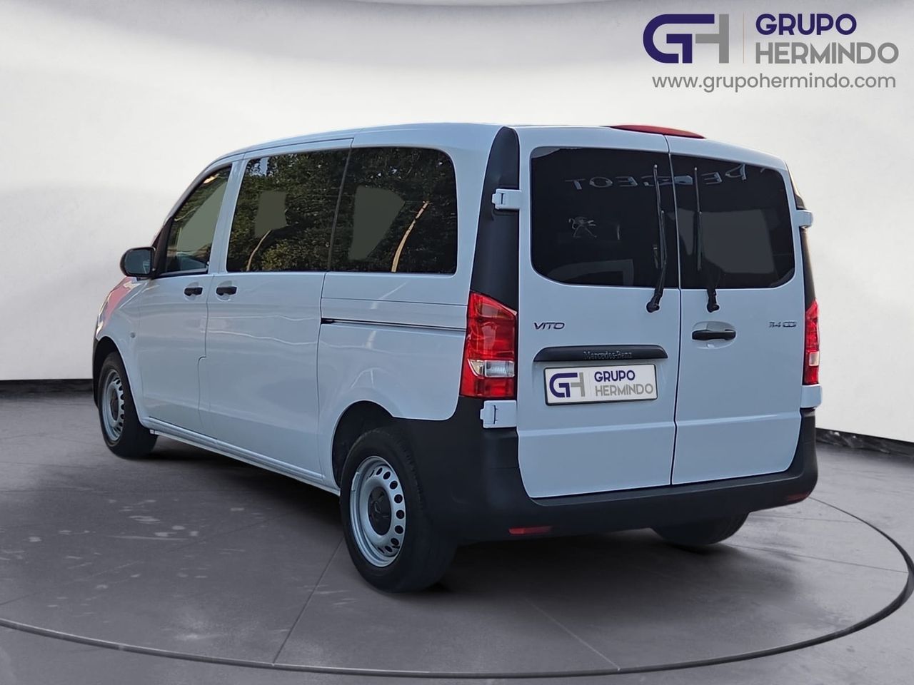 Mercedes Vito TOURER 114 CDI COMPACTA 2.0 135 CV AT9 E6dT  - Foto 2