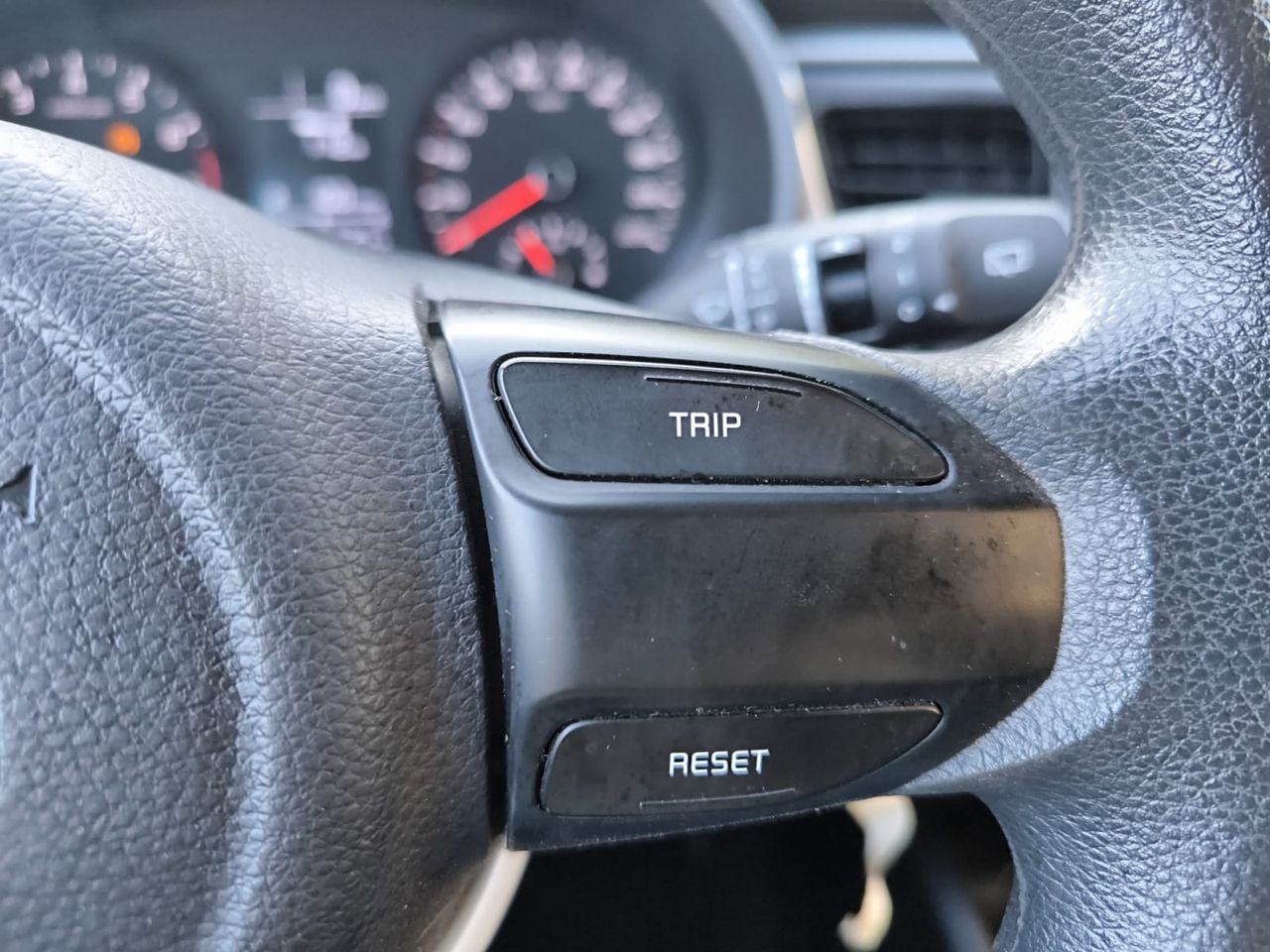 Kia Rio 1.2 DPI 84 CV CONCEPT  - Foto 2