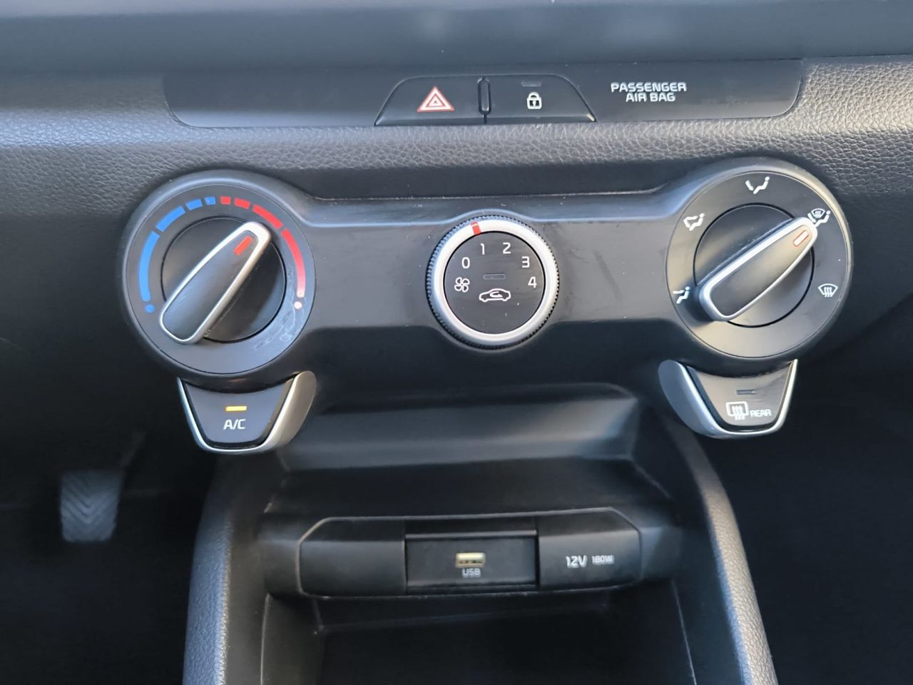 Kia Rio 1.2 DPI 84 CV CONCEPT  - Foto 2