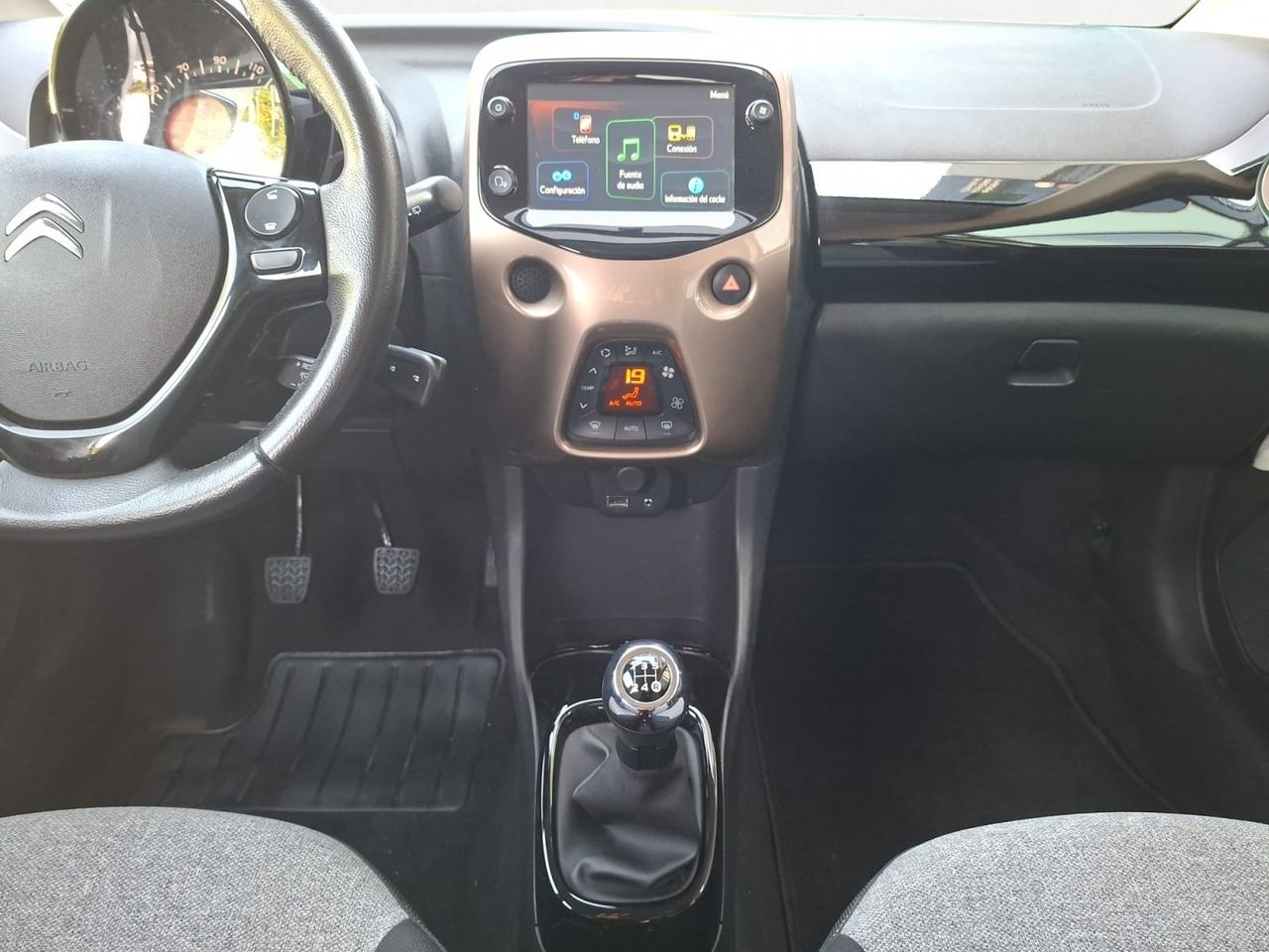 Citroën C1 VTI 72 S&S 5 PUERTAS ORIGINS  - Foto 2