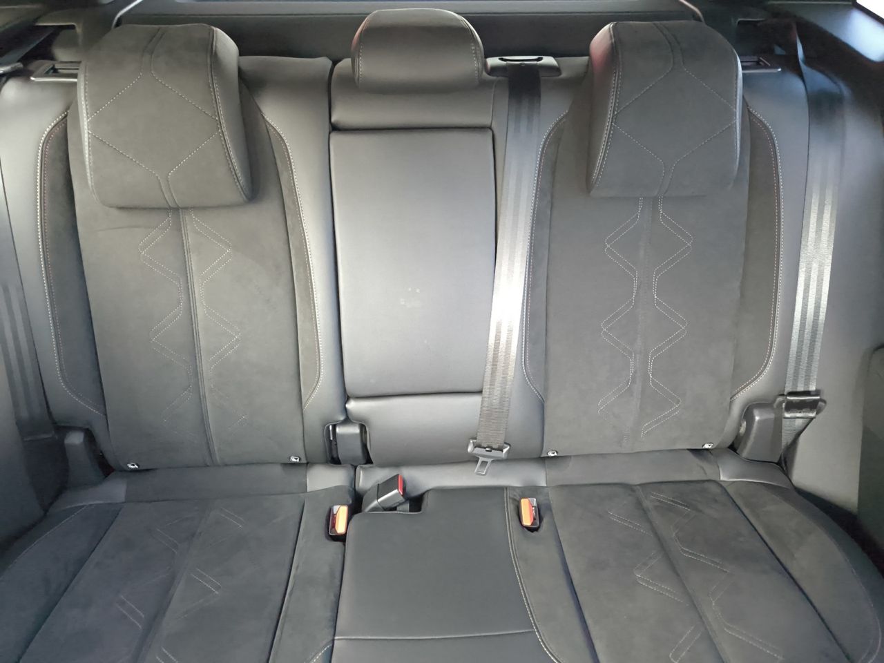 DS DS 7 CROSSBACK BLUE HDI 180 CV AUT PERFORMANCE LINE  - Foto 2