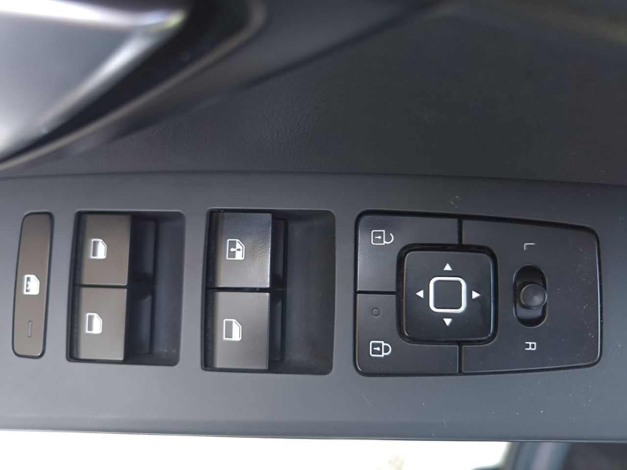 Kia Niro 1.6 GDI HEV 141 CV CONCEPT  - Foto 2