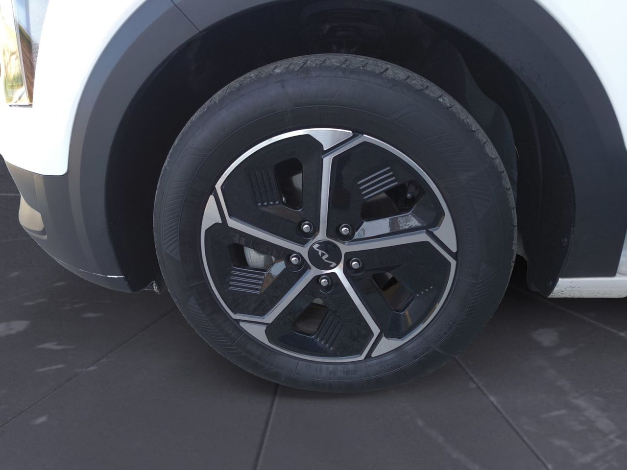 Kia Niro 1.6 GDI HEV 141 CV CONCEPT  - Foto 2