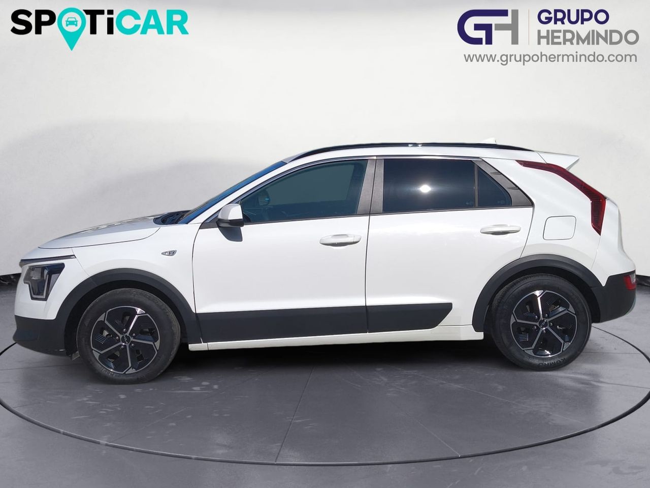 Kia Niro 1.6 GDI HEV 141 CV CONCEPT  - Foto 2