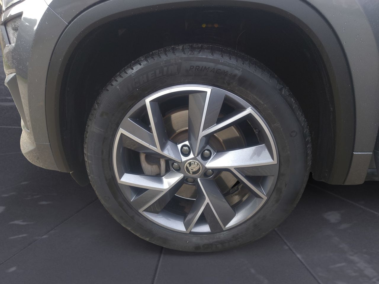 Skoda Kodiaq 2.0 TDI 150 CV DSG 4X2 SPORTLINE + PACK CONFORT 7 PLAZAS  - Foto 2