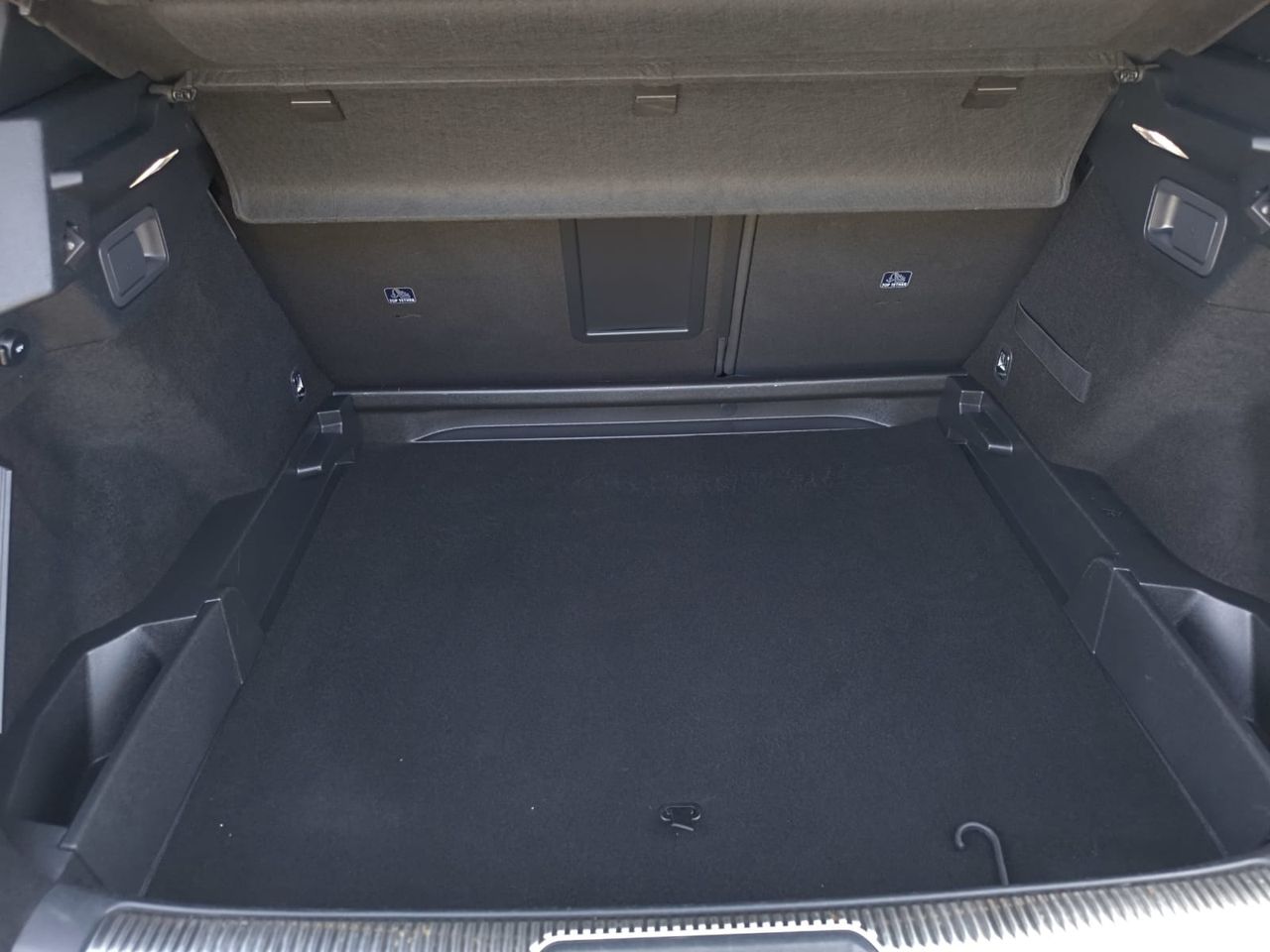 DS DS 7 CROSSBACK BLUE HDI 130 AUT SO CHIC  - Foto 2