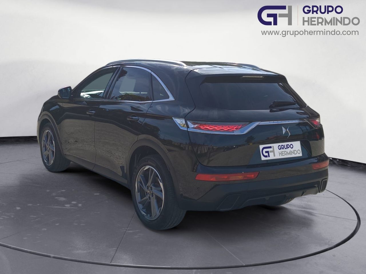 DS DS 7 CROSSBACK BLUE HDI 130 AUT SO CHIC  - Foto 2