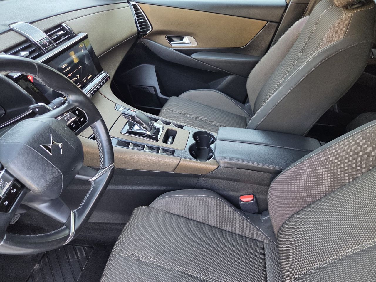 DS DS 7 CROSSBACK BLUE HDI 130 CV EFFICIENCY AUTOMATIC  - Foto 2