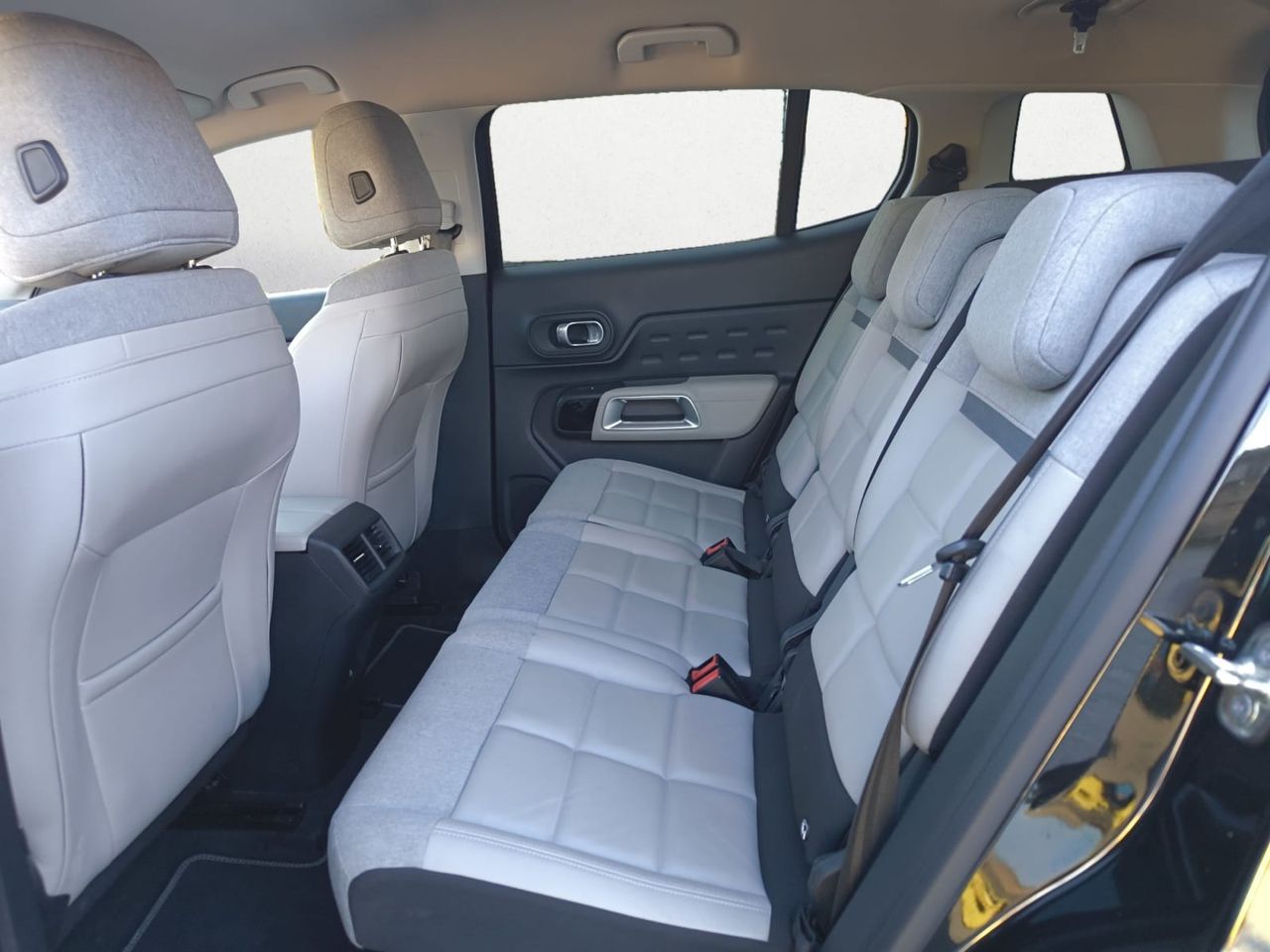 Citroën C5 Aircross HYBRID 225 e-EAT8 SHINE  - Foto 2