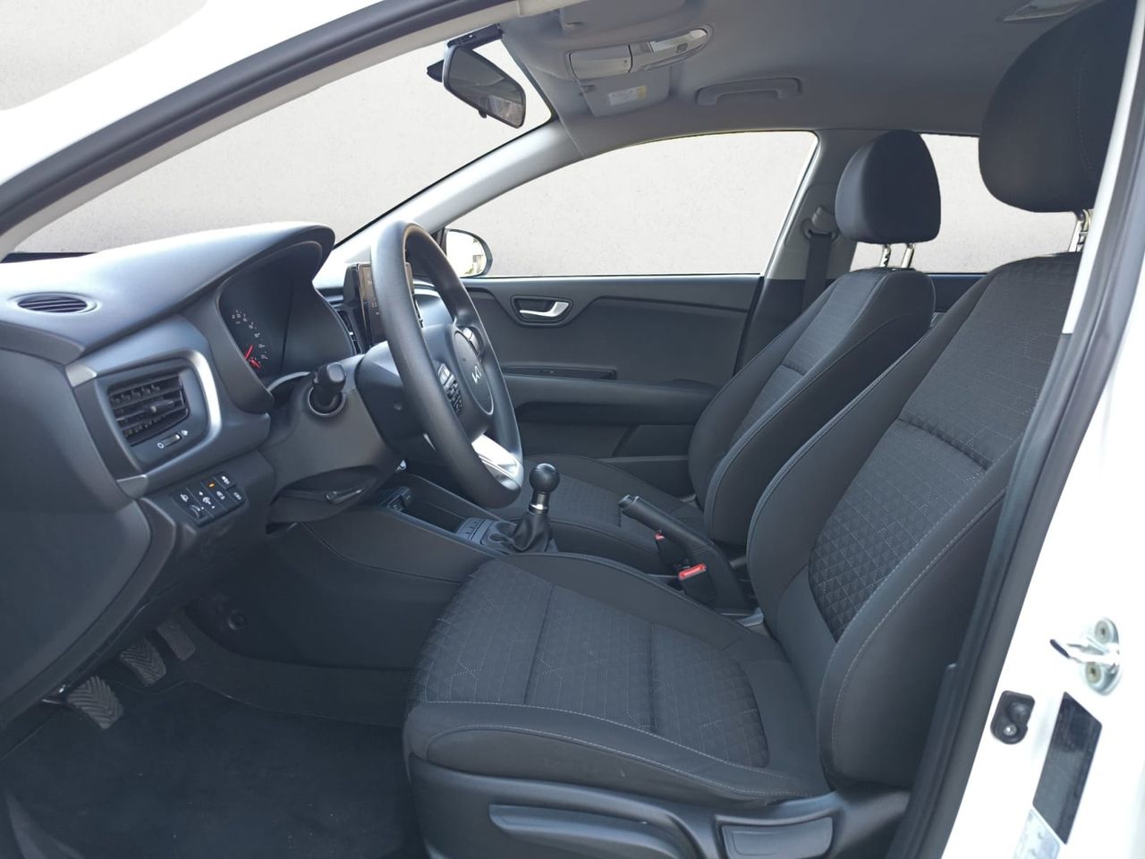 Kia Rio 1.2 DPI CONCEPT  - Foto 2