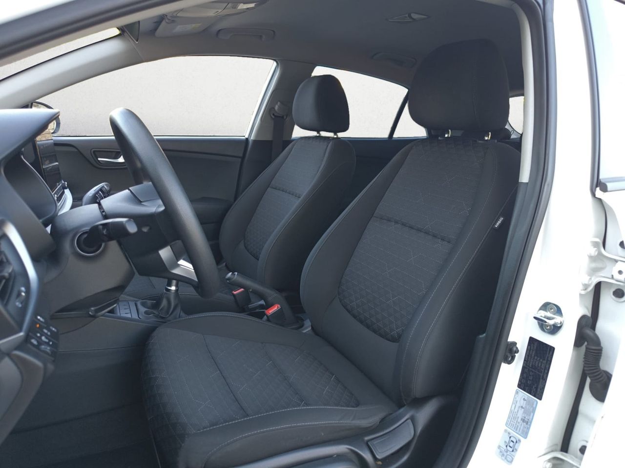 Kia Rio 1.2 DPI CONCEPT  - Foto 2