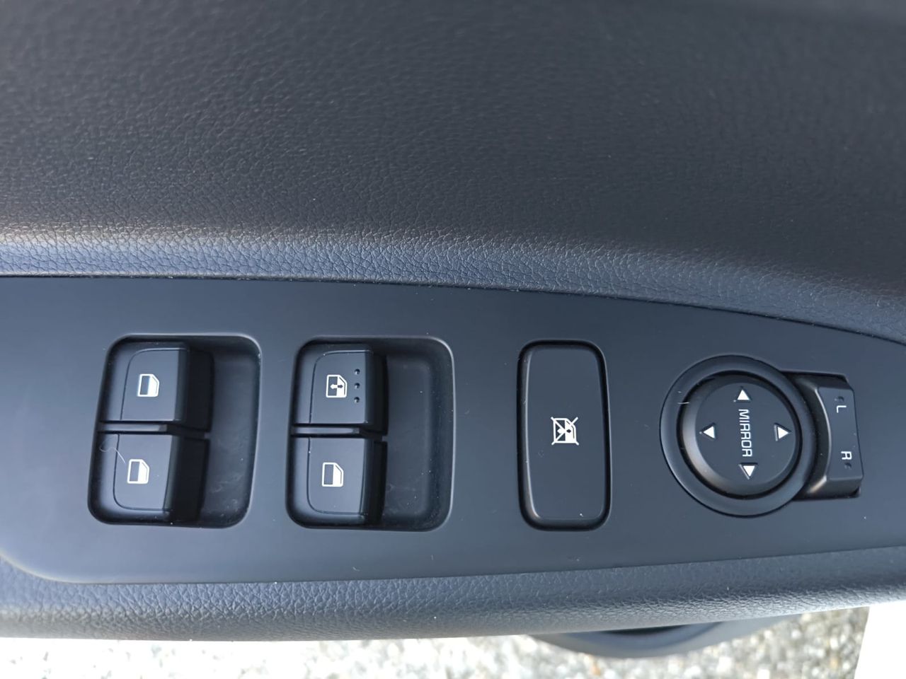 Kia Rio 1.2 DPI CONCEPT  - Foto 2