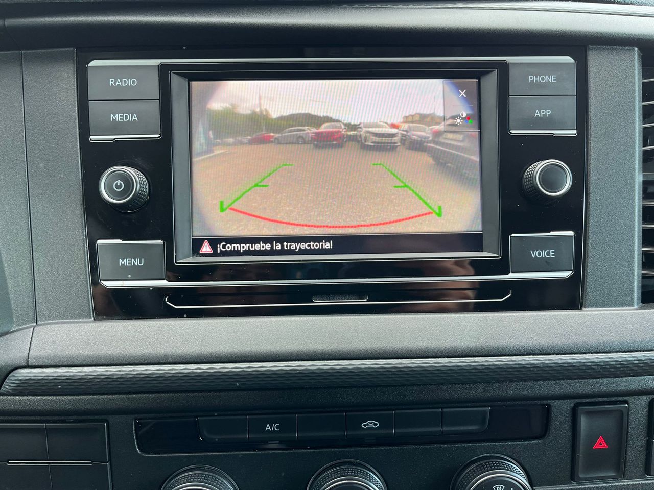 Volkswagen Transporter FG BATALLA CORTA TDI 110 CV  - Foto 2