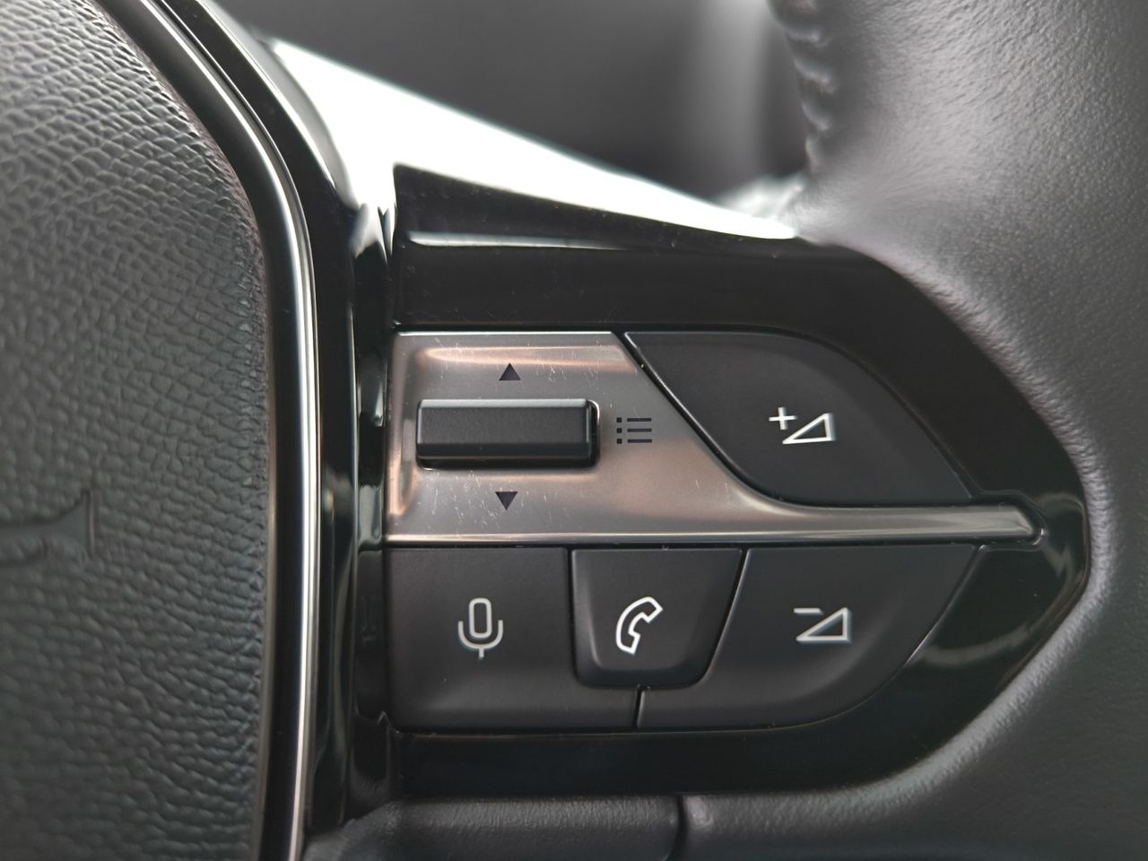 Peugeot Rifter ALLURE BUSINESS STANDARD BLUE HDI 100 CV  - Foto 2