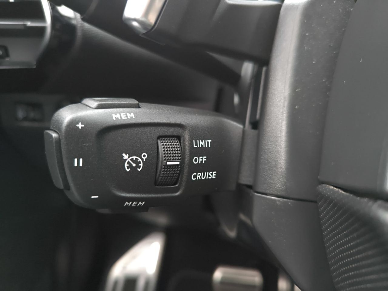 DS DS 7 Crossback E TENSE 300 4X4 PERFORMANCE LINE  - Foto 2