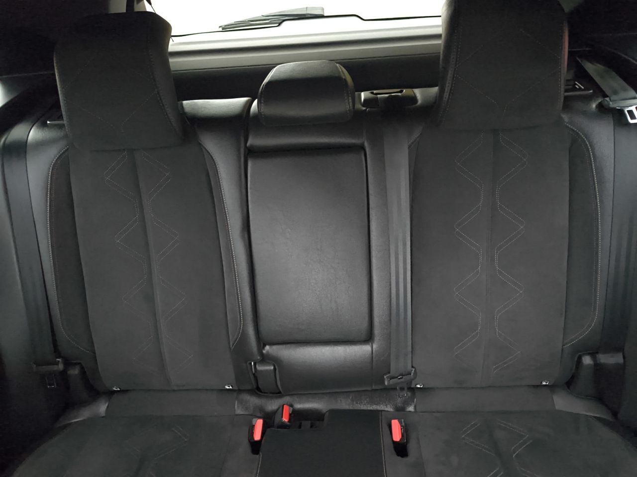 DS DS 7 Crossback E TENSE 300 4X4 PERFORMANCE LINE  - Foto 2