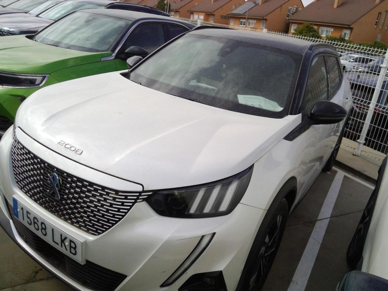 Peugeot e-2008 GT LINE ELECTRICO 136 CV  - Foto 2