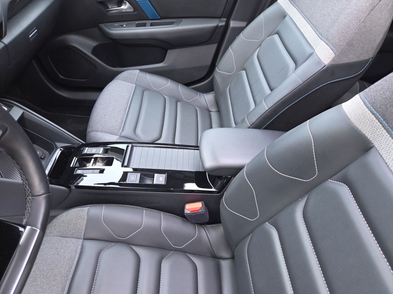 Citroën ë-C4 ELECTRICO SHINE  - Foto 2